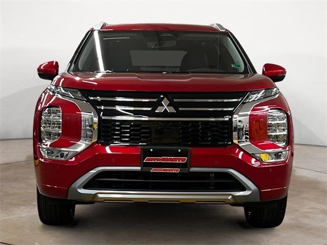 new 2025 Mitsubishi Outlander car, priced at $41,940