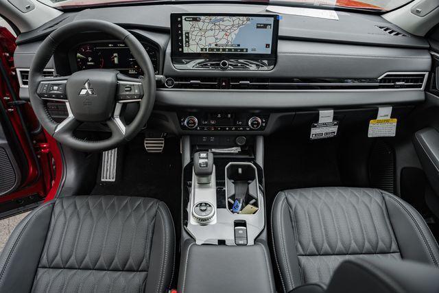 new 2025 Mitsubishi Outlander car, priced at $41,940