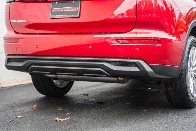 new 2025 Mitsubishi Outlander car, priced at $34,840
