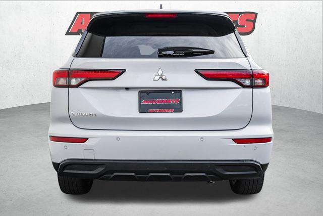 used 2022 Mitsubishi Outlander car, priced at $21,000