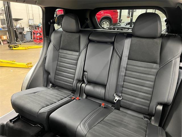 new 2025 Mitsubishi Outlander car, priced at $40,075