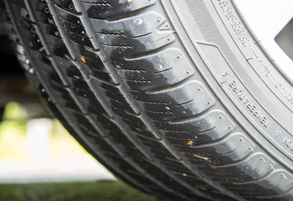 used 2000 BMW 323 car, priced at $9,450