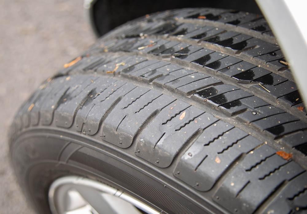 used 2000 BMW 323 car, priced at $9,450