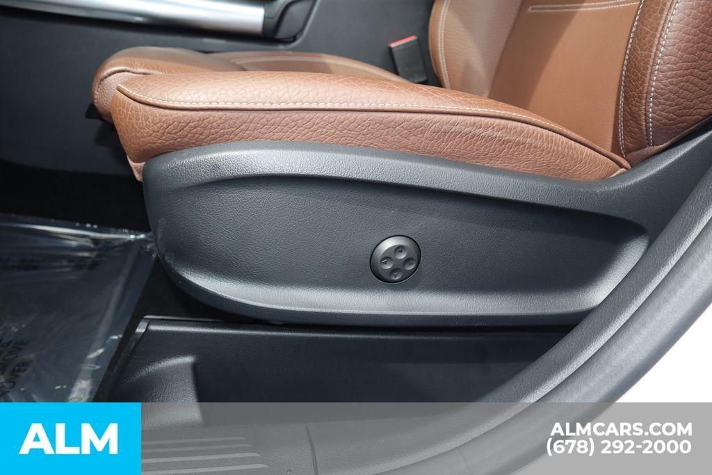 used 2024 Mercedes-Benz GLA 250 car, priced at $30,460