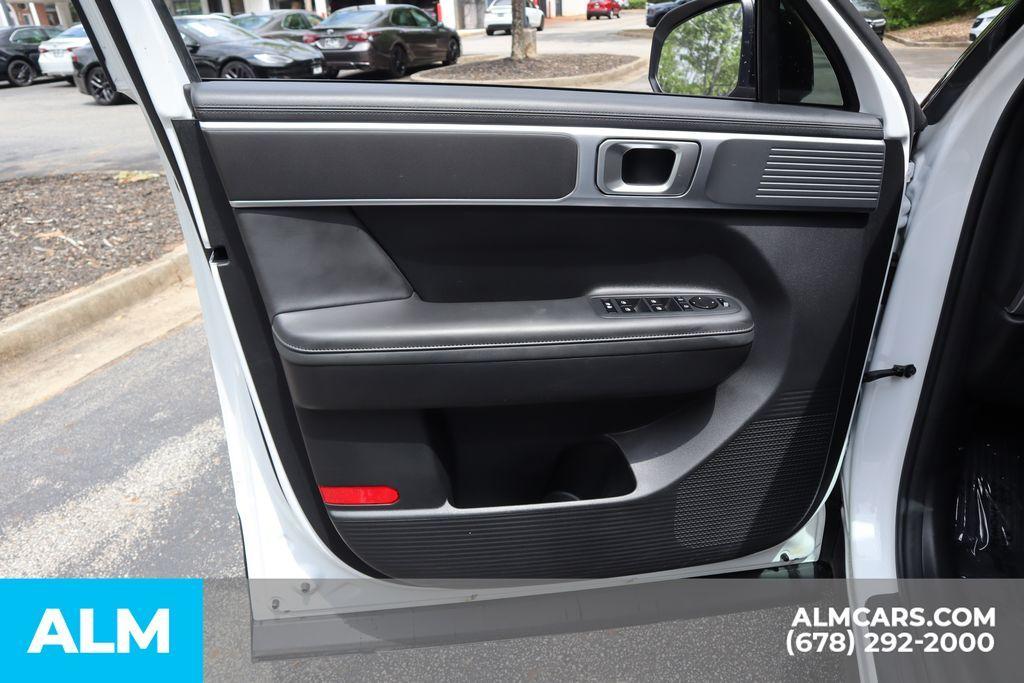 used 2024 Hyundai Santa Fe car, priced at $32,960