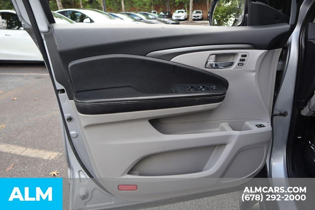 used 2022 Honda Pilot car, priced at $31,420