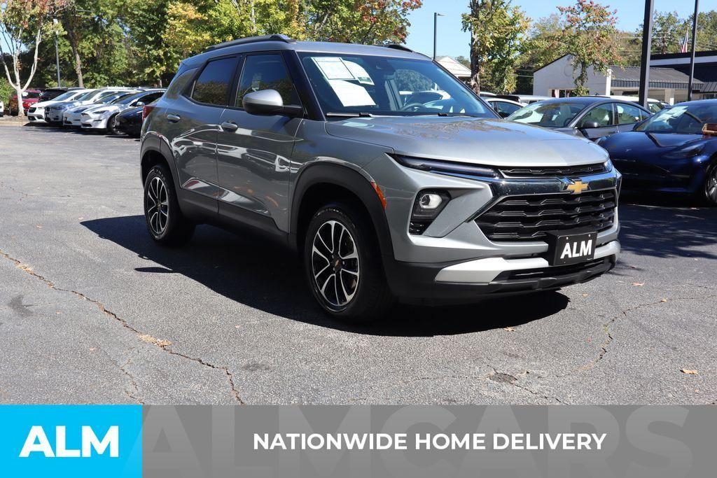 used 2025 Chevrolet TrailBlazer car, priced at $22,920