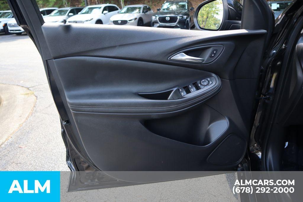 used 2024 Buick Encore GX car, priced at $21,520