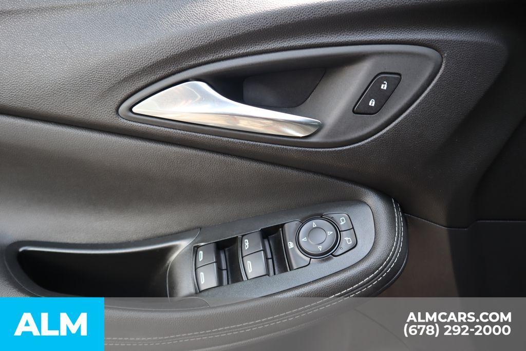 used 2024 Buick Encore GX car, priced at $21,520