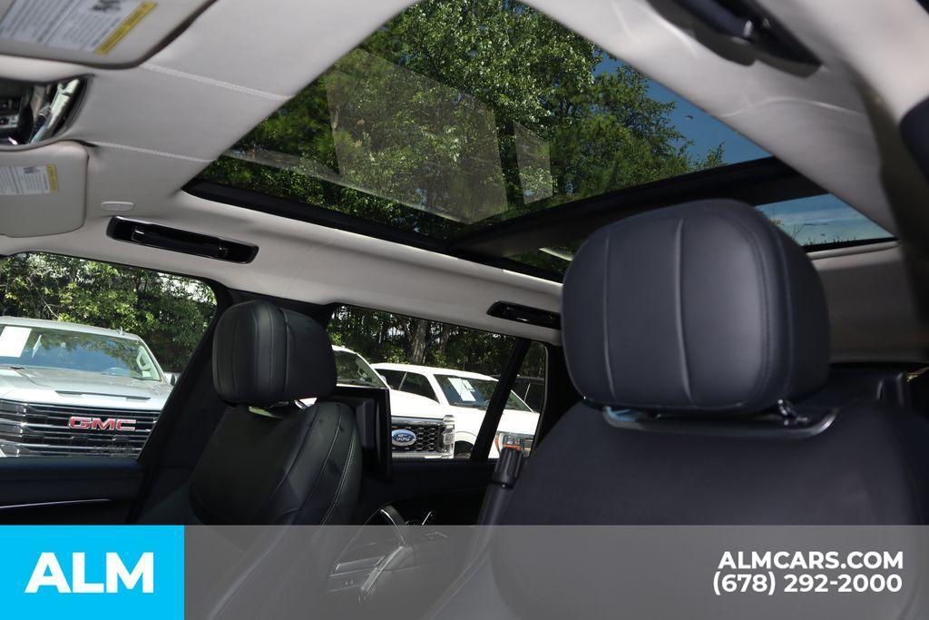 used 2023 Land Rover Range Rover car, priced at $105,460
