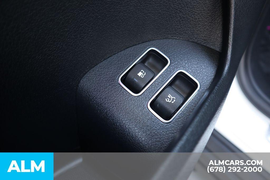 used 2025 Mercedes-Benz GLE 450e car, priced at $61,960