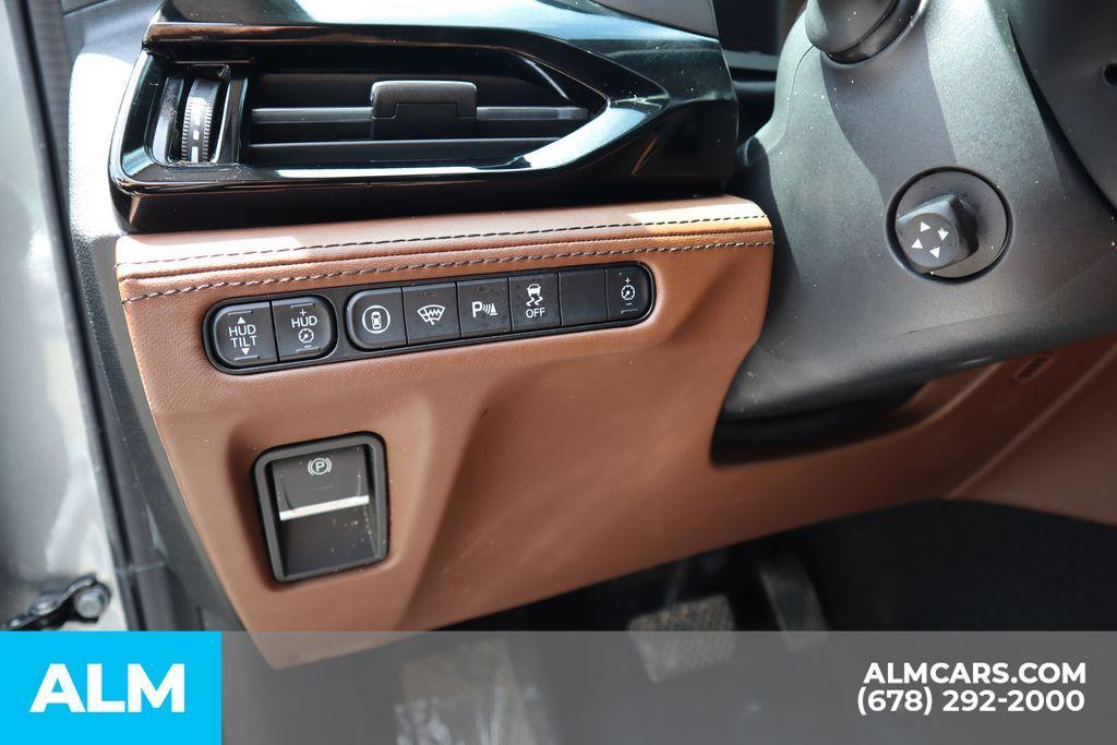 used 2024 Acura MDX car, priced at $53,970