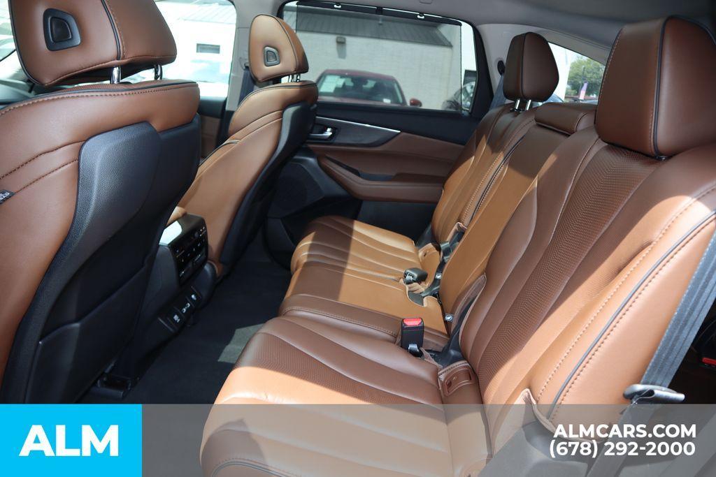 used 2024 Acura MDX car, priced at $53,970