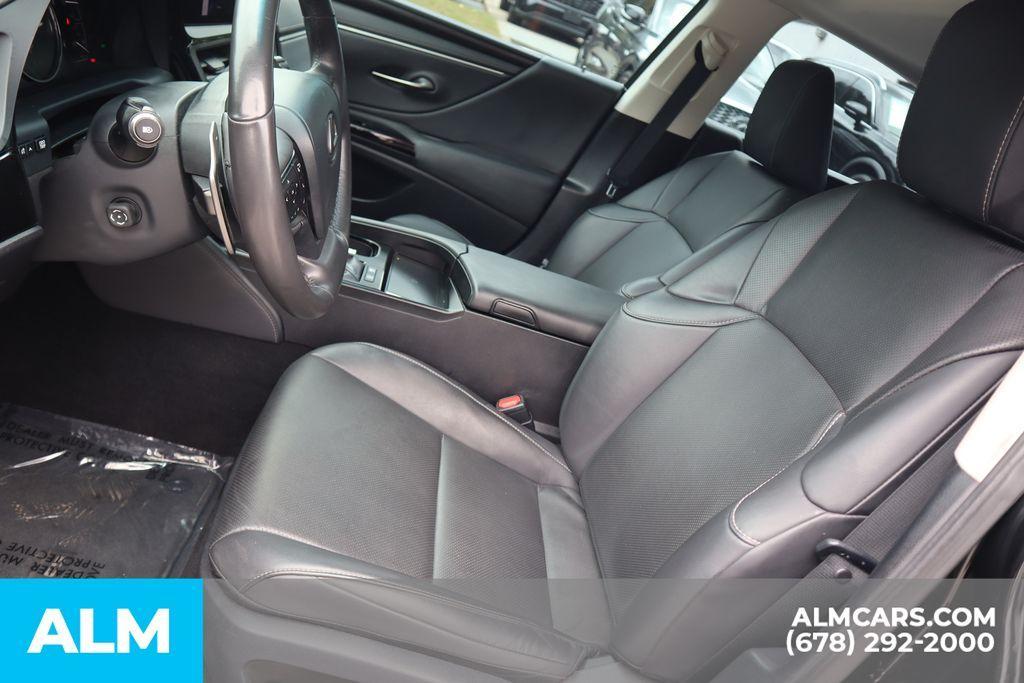 used 2023 Lexus ES 300h car, priced at $36,920