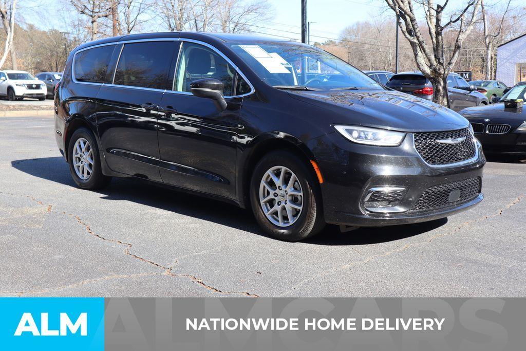 used 2023 Chrysler Pacifica car, priced at $22,420