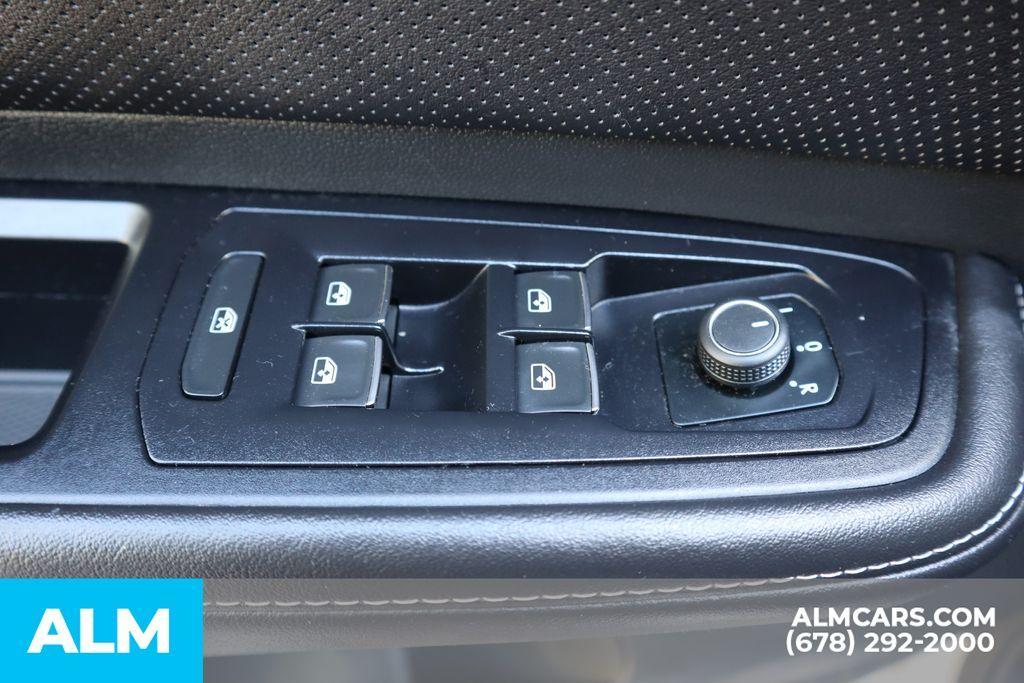 used 2025 Volkswagen Atlas car, priced at $34,920