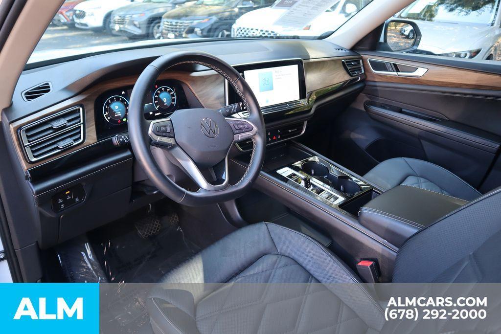 used 2025 Volkswagen Atlas car, priced at $34,920
