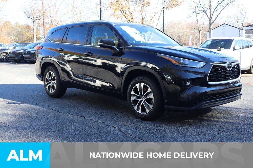 used 2021 Toyota Highlander car, priced at $29,920