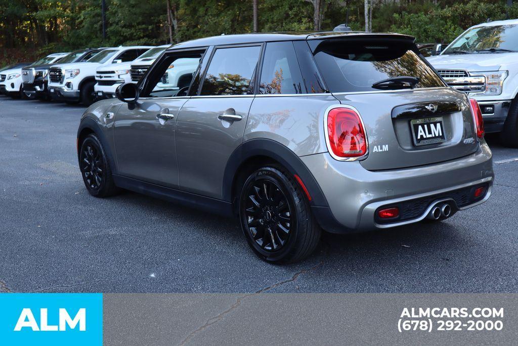 used 2018 MINI Hardtop car, priced at $18,920