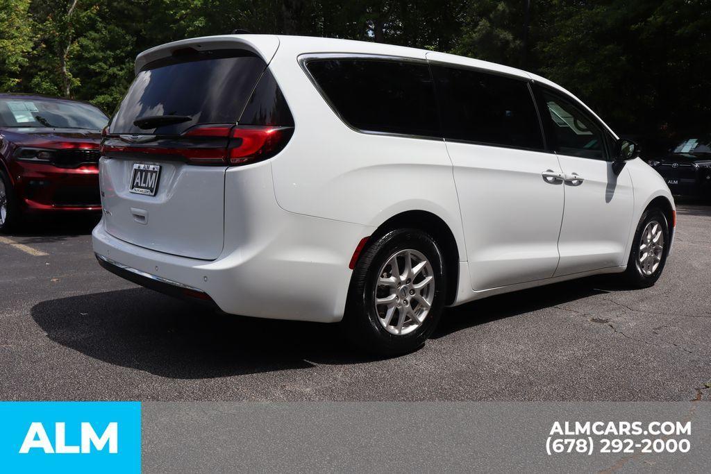 used 2024 Chrysler Pacifica car, priced at $31,420