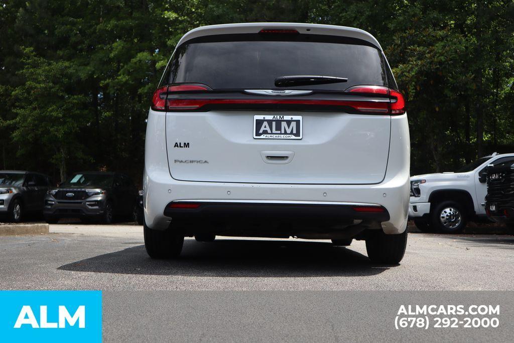 used 2024 Chrysler Pacifica car, priced at $31,420