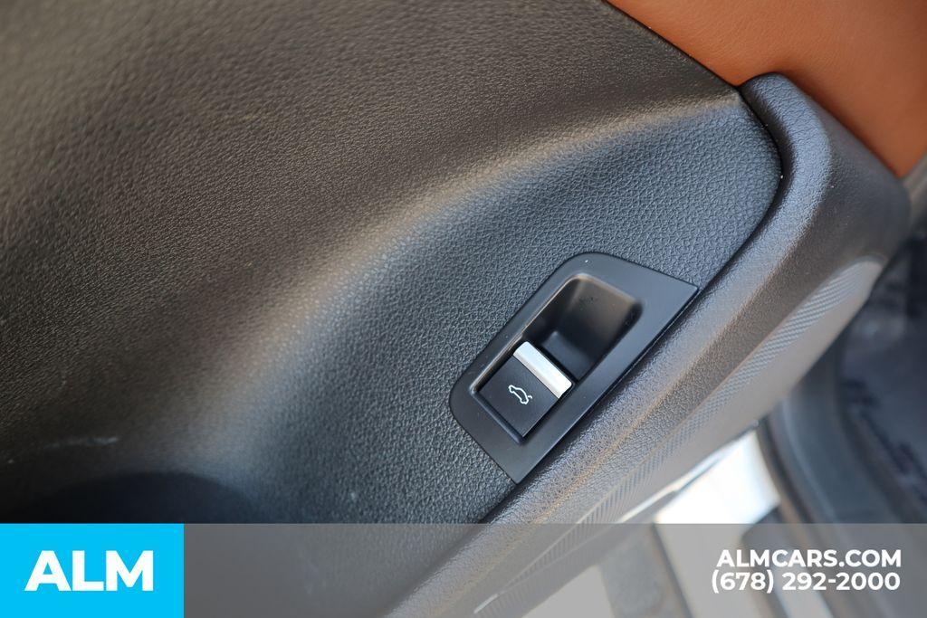 used 2018 Audi Q7 car, priced at $16,220