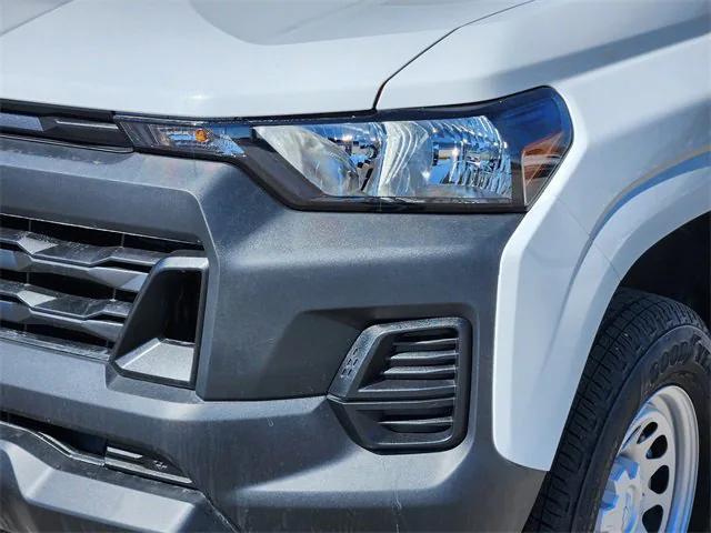 new 2026 Chevrolet Colorado car, priced at $33,085