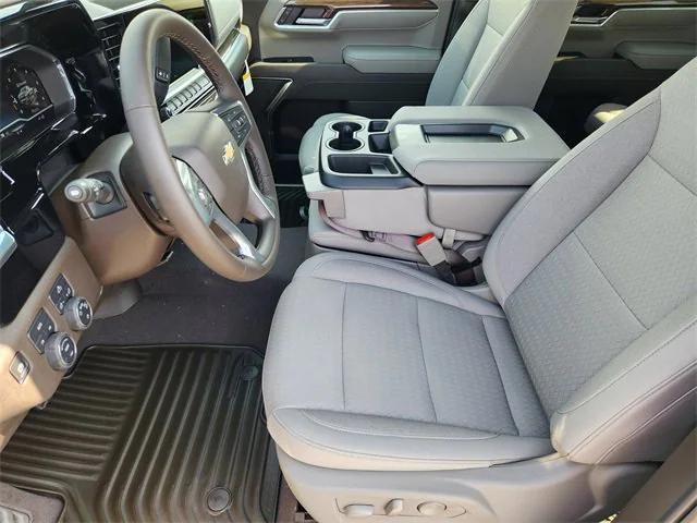 new 2025 Chevrolet Silverado 1500 car, priced at $50,870