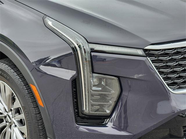 used 2024 Cadillac XT4 car, priced at $36,988