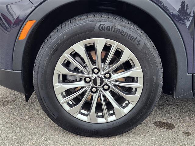 used 2024 Cadillac XT4 car, priced at $36,988