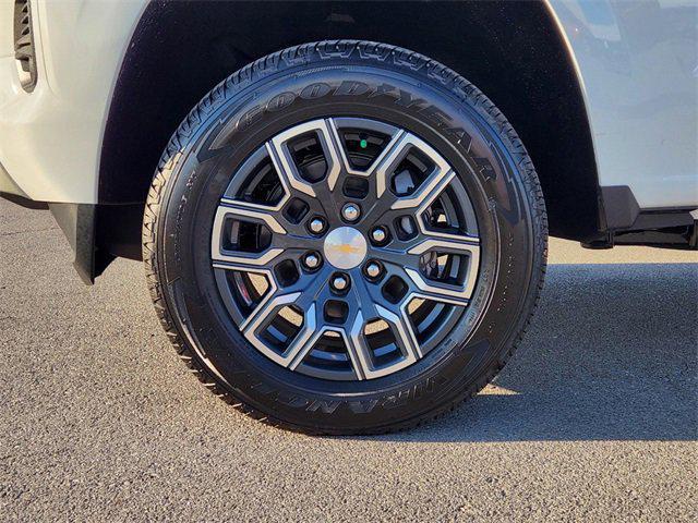 new 2024 Chevrolet Colorado car, priced at $39,585
