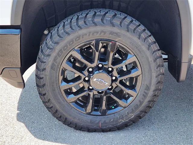 new 2025 Chevrolet Silverado 2500 car, priced at $66,435
