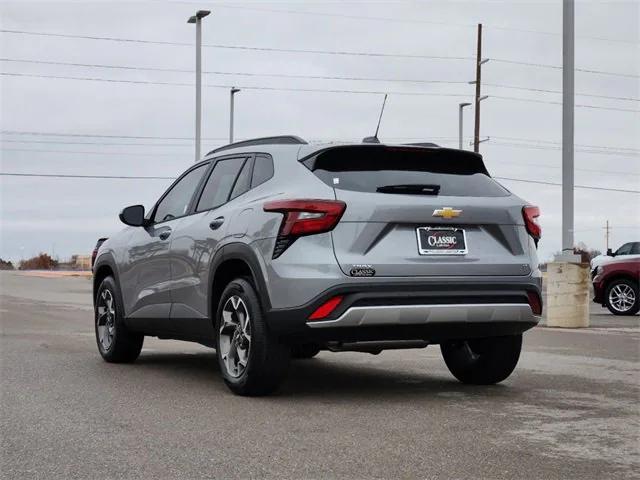 new 2025 Chevrolet Trax car, priced at $25,630