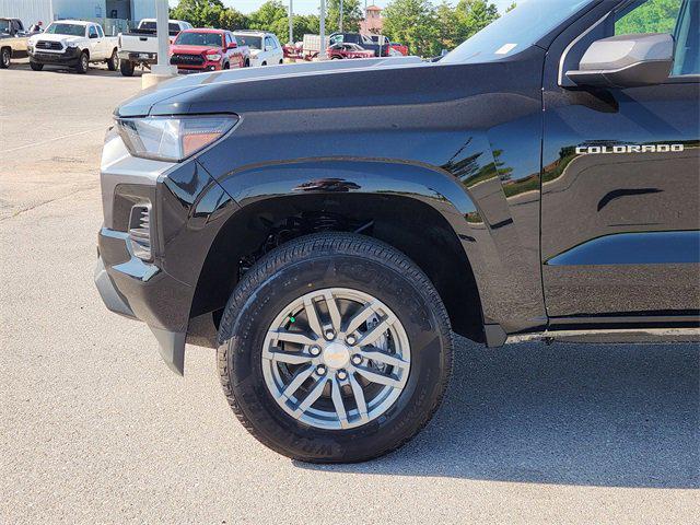 new 2025 Chevrolet Colorado car, priced at $38,960