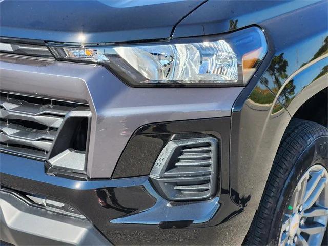 new 2025 Chevrolet Colorado car, priced at $38,960