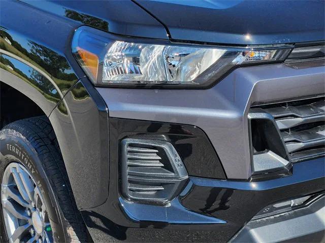 new 2025 Chevrolet Colorado car, priced at $38,960