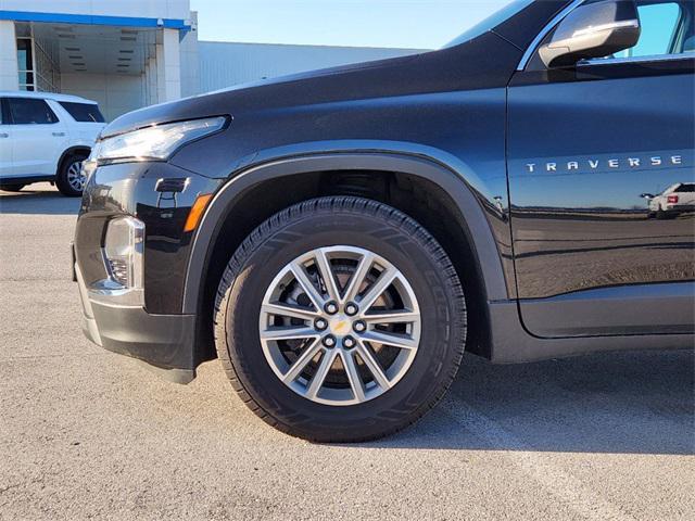 used 2023 Chevrolet Traverse car, priced at $35,988