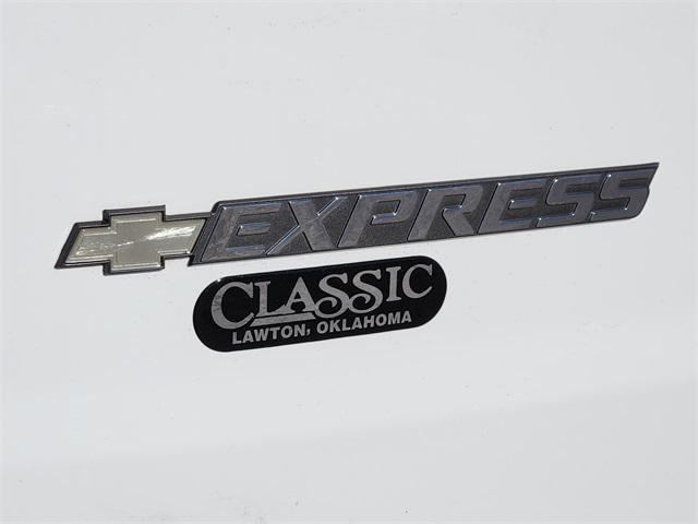used 2021 Chevrolet Express 3500 car
