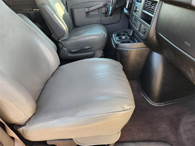 used 2021 Chevrolet Express 3500 car