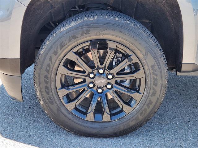 used 2022 GMC Canyon car, priced at $24,988
