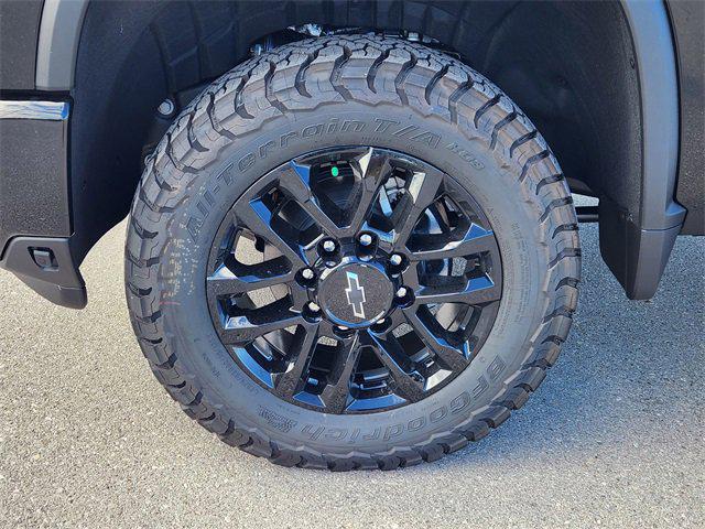 new 2025 Chevrolet Silverado 2500 car, priced at $72,770