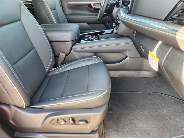 new 2025 Chevrolet Tahoe car, priced at $84,180