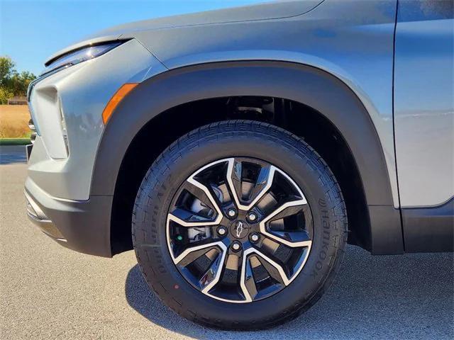 new 2025 Chevrolet TrailBlazer car, priced at $29,125
