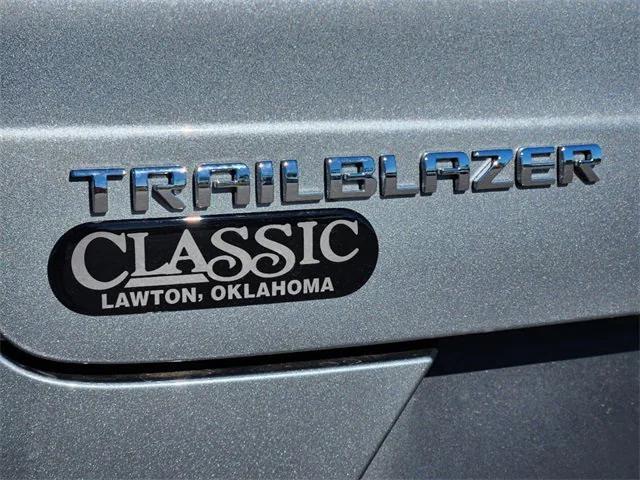 new 2025 Chevrolet TrailBlazer car, priced at $29,125