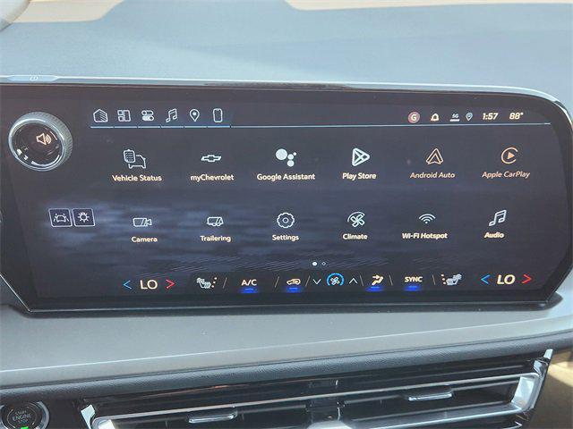 new 2026 Chevrolet Traverse car, priced at $44,385