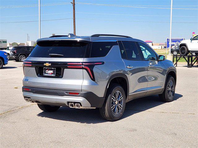 new 2026 Chevrolet Traverse car, priced at $44,385