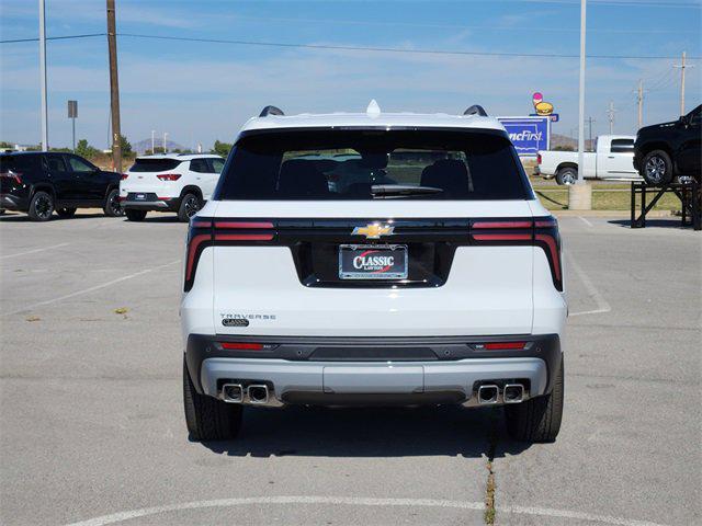 new 2026 Chevrolet Traverse car, priced at $47,280
