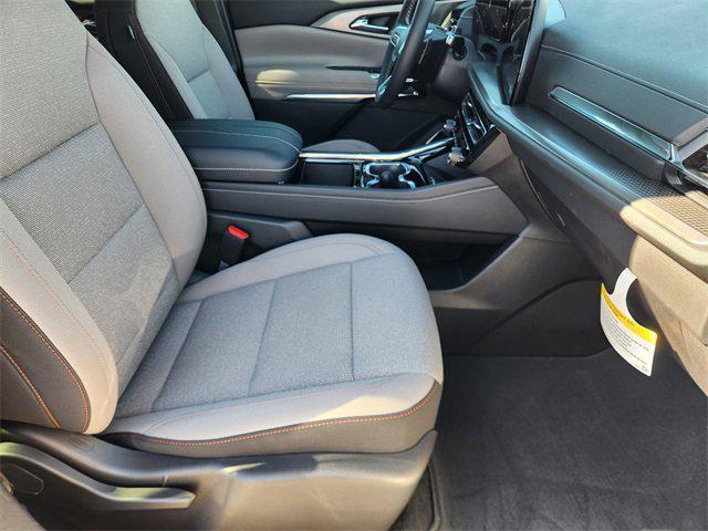 new 2026 Chevrolet Traverse car, priced at $47,280