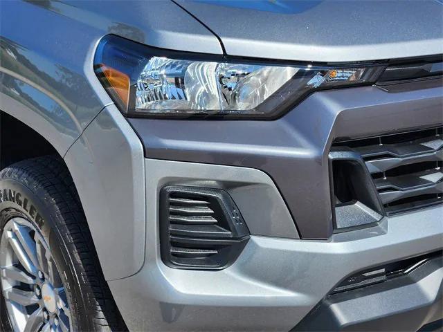 new 2025 Chevrolet Colorado car, priced at $38,960