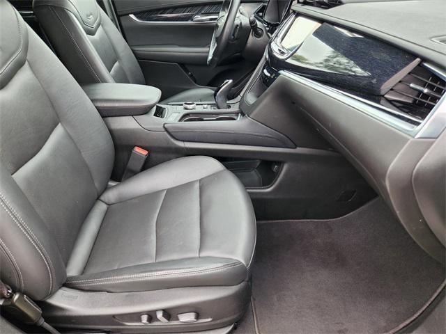 used 2024 Cadillac XT6 car, priced at $46,443